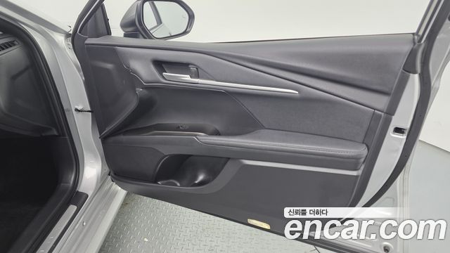 Toyota Camry 2025 — photo 14