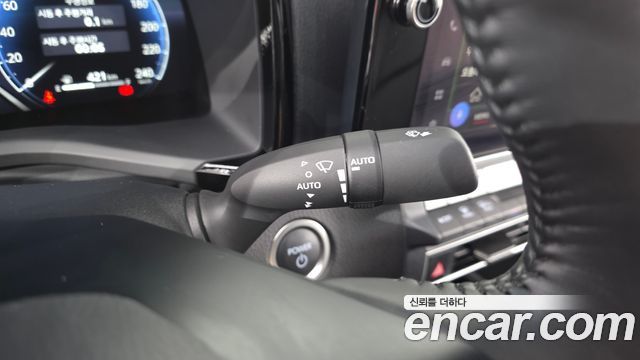 Toyota Camry 2025 — photo 28