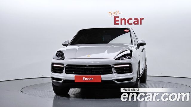 Porsche Cayenne 2020 — photo 3