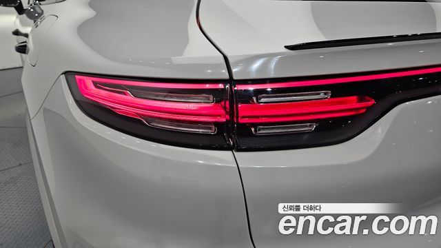 Porsche Cayenne 2020 — photo 9