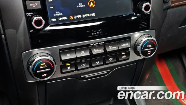 Kia Mohave 2018 — photo 27