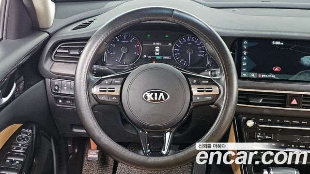 Kia K7 2020 — photo 11