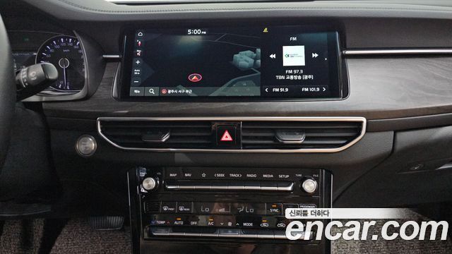 Kia K7 2020 — photo 12