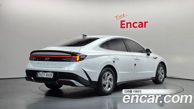 Hyundai Sonata 2024 — photo 2