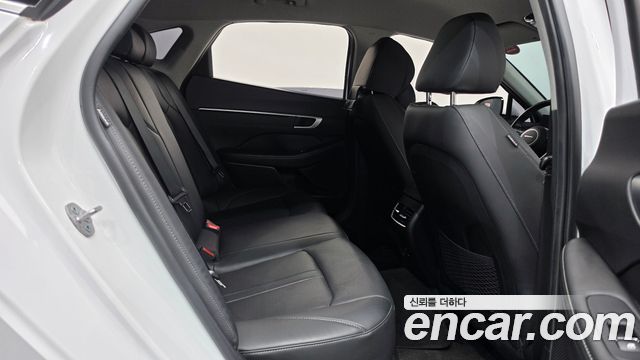 Hyundai Sonata 2024 — photo 17