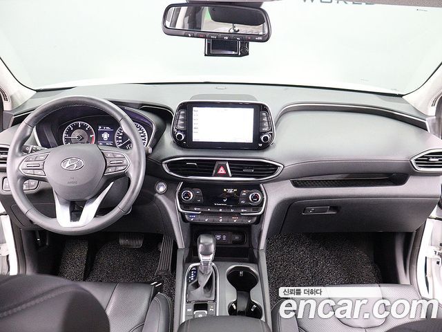 Hyundai Santafe 2019 — photo 13