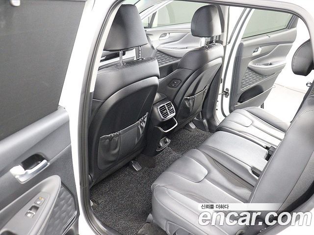 Hyundai Santafe 2019 — photo 15