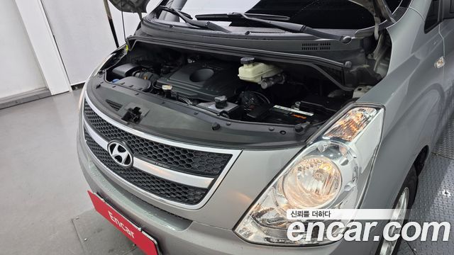 Hyundai Starex 2016 — photo 6
