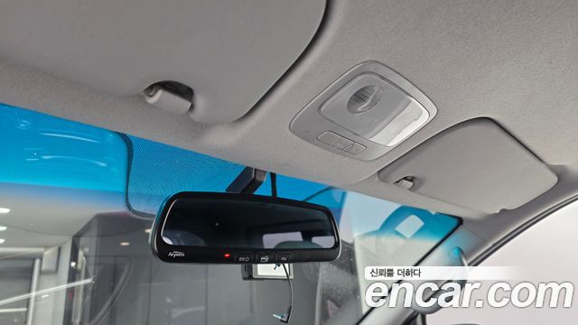 Hyundai Starex 2016 — photo 19