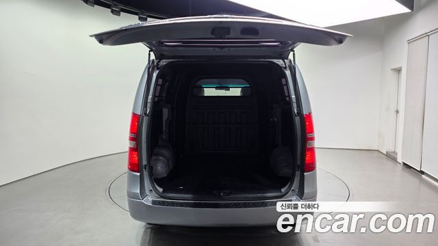 Hyundai Starex 2016 — photo 20