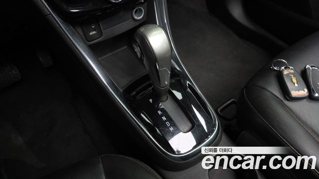 Chevrolet Korea Trax 2017 — photo 12