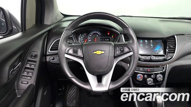 Chevrolet Korea Trax 2017 — photo 18