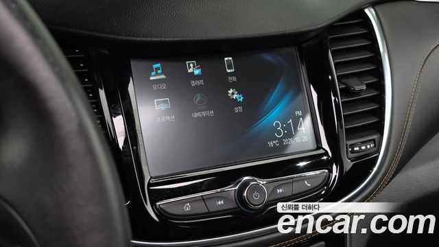 Chevrolet Korea Trax 2017 — photo 20