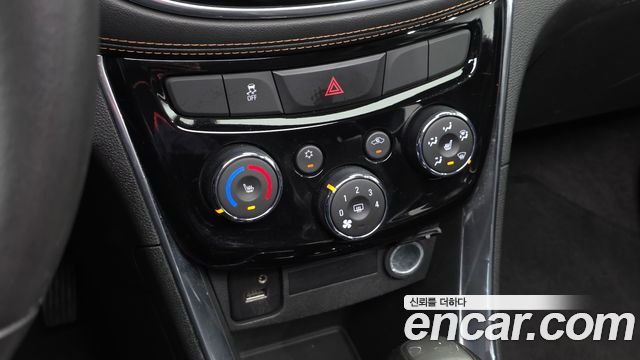 Chevrolet Korea Trax 2017 — photo 24