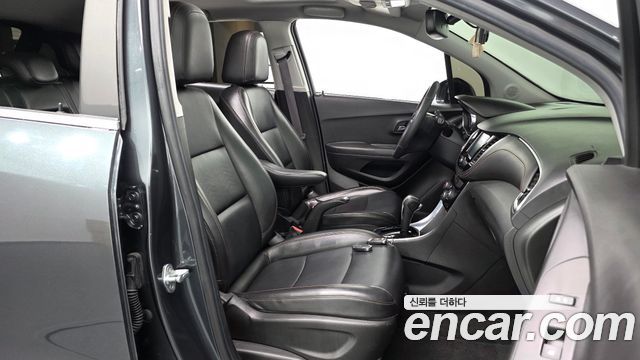 Chevrolet Korea Trax 2017 — photo 16