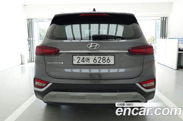 Hyundai Santafe 2020 — photo 3