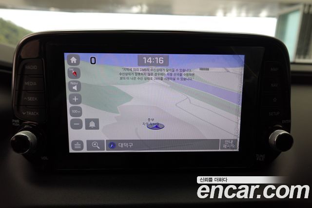 Hyundai Santafe 2020 — photo 11