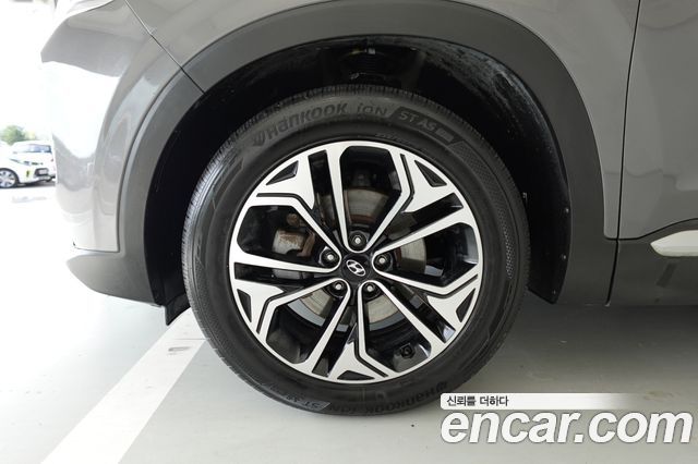 Hyundai Santafe 2020 — photo 19