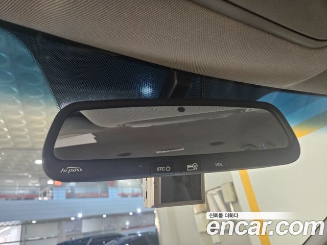 Kia Canival 2016 — photo 15