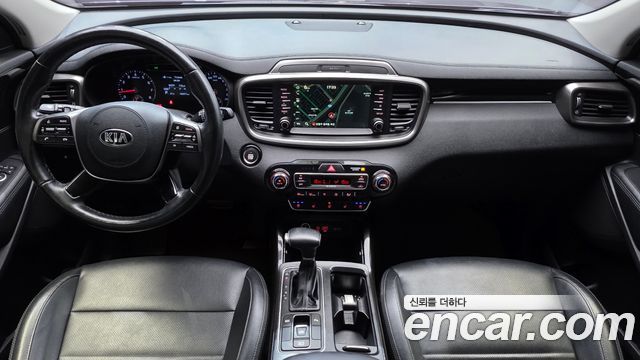 Kia Sorento 2019 — photo 10