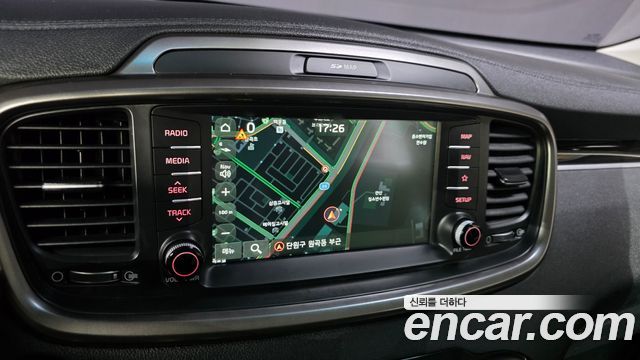 Kia Sorento 2019 — photo 20
