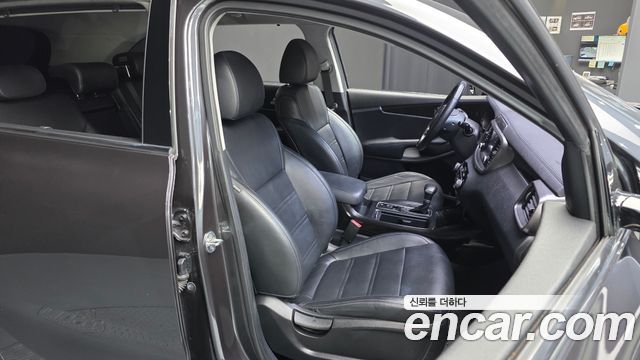 Kia Sorento 2019 — photo 16