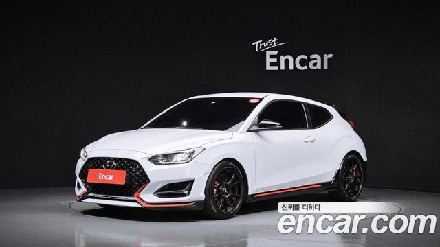 Hyundai Veloster 2019 — photo 1