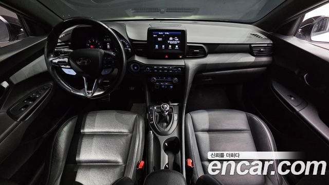 Hyundai Veloster 2019 — photo 10