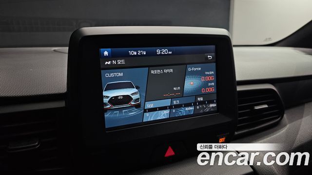 Hyundai Veloster 2019 — photo 20