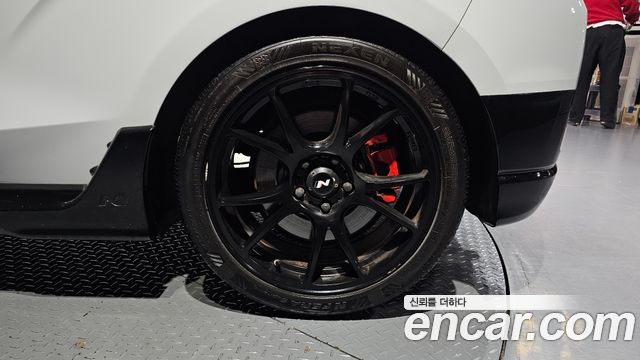 Hyundai Veloster 2019 — photo 7