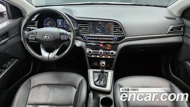 Hyundai AVANTE 2020 — photo 7