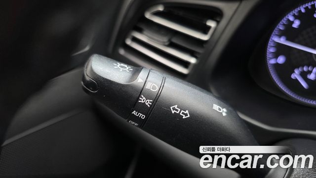 Hyundai AVANTE 2020 — photo 18