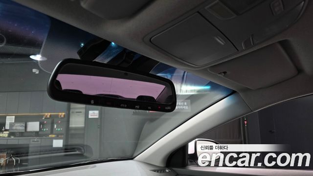 Hyundai AVANTE 2020 — photo 19
