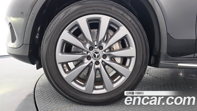 Mercedes-Benz GLC-Class 2019 — photo 5