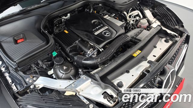 Mercedes-Benz GLC-Class 2019 — photo 6