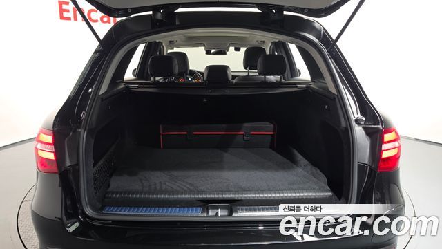 Mercedes-Benz GLC-Class 2019 — photo 31