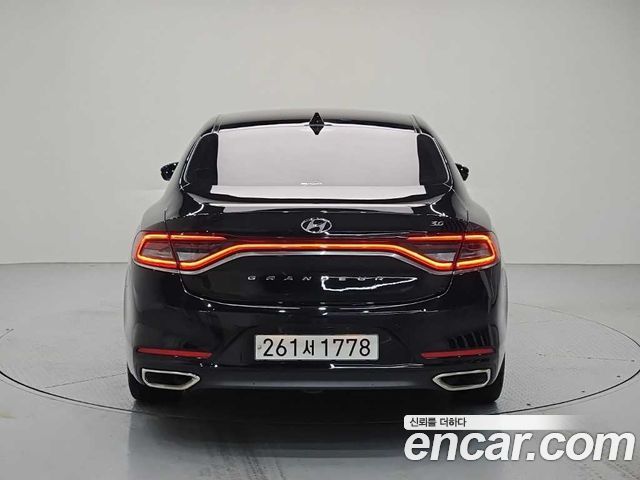 Hyundai Grandeur 2017 — photo 3
