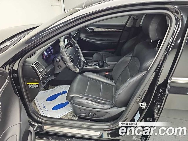 Hyundai Grandeur 2017 — photo 11