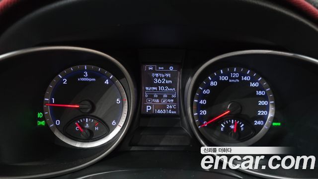 Hyundai Santafe 2015 — photo 11