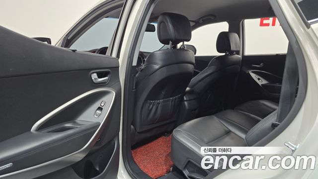 Hyundai Santafe 2015 — photo 28
