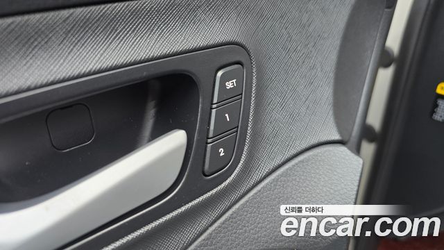 Hyundai Santafe 2015 — photo 32