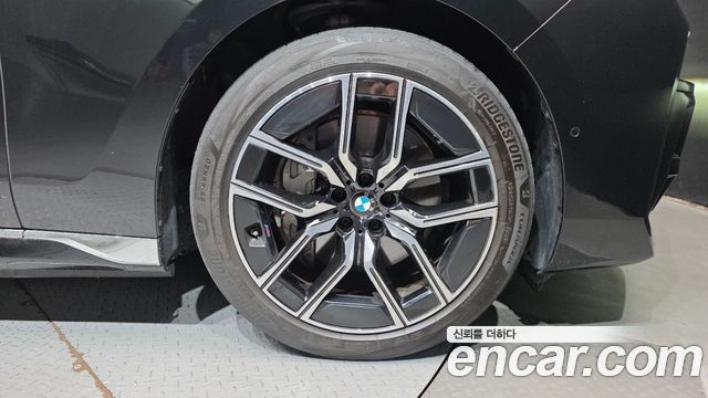 BMW i7 2024 — photo 7