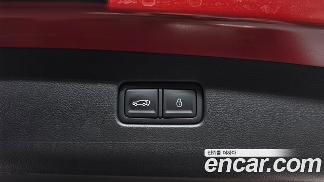Genesis GV70 2025 — photo 34