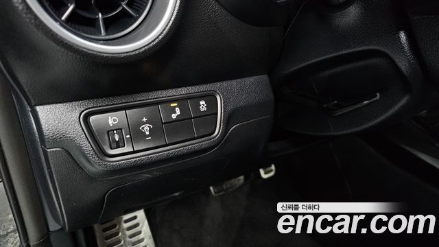 Kia K3 2023 — photo 22