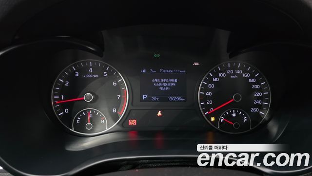 Kia K5 2019 — photo 11