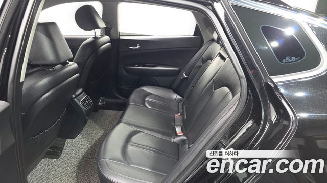 Kia K5 2019 — photo 16