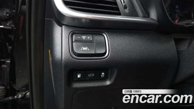 Kia K5 2019 — photo 27