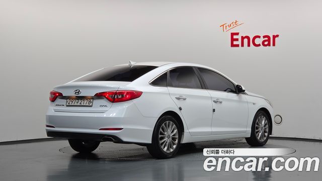 Hyundai Sonata 2017 — photo 2