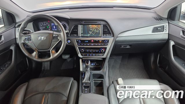 Hyundai Sonata 2017 — photo 10