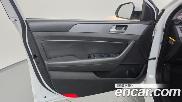 Hyundai Sonata 2017 — photo 14